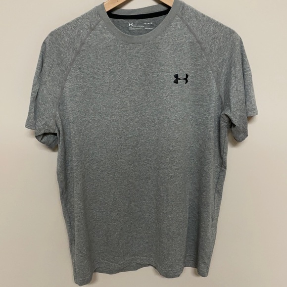 4/$24🦩 Under Armour HeatGear Loose Fit - Picture 1 of 7
